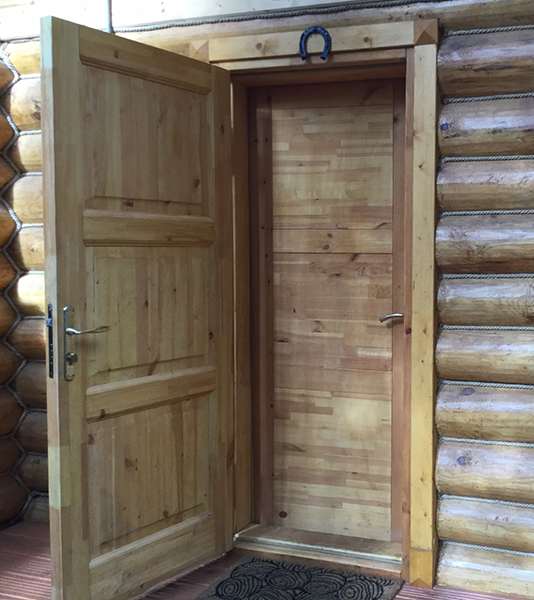 Входные деревянные двери на заказ купить в Москве